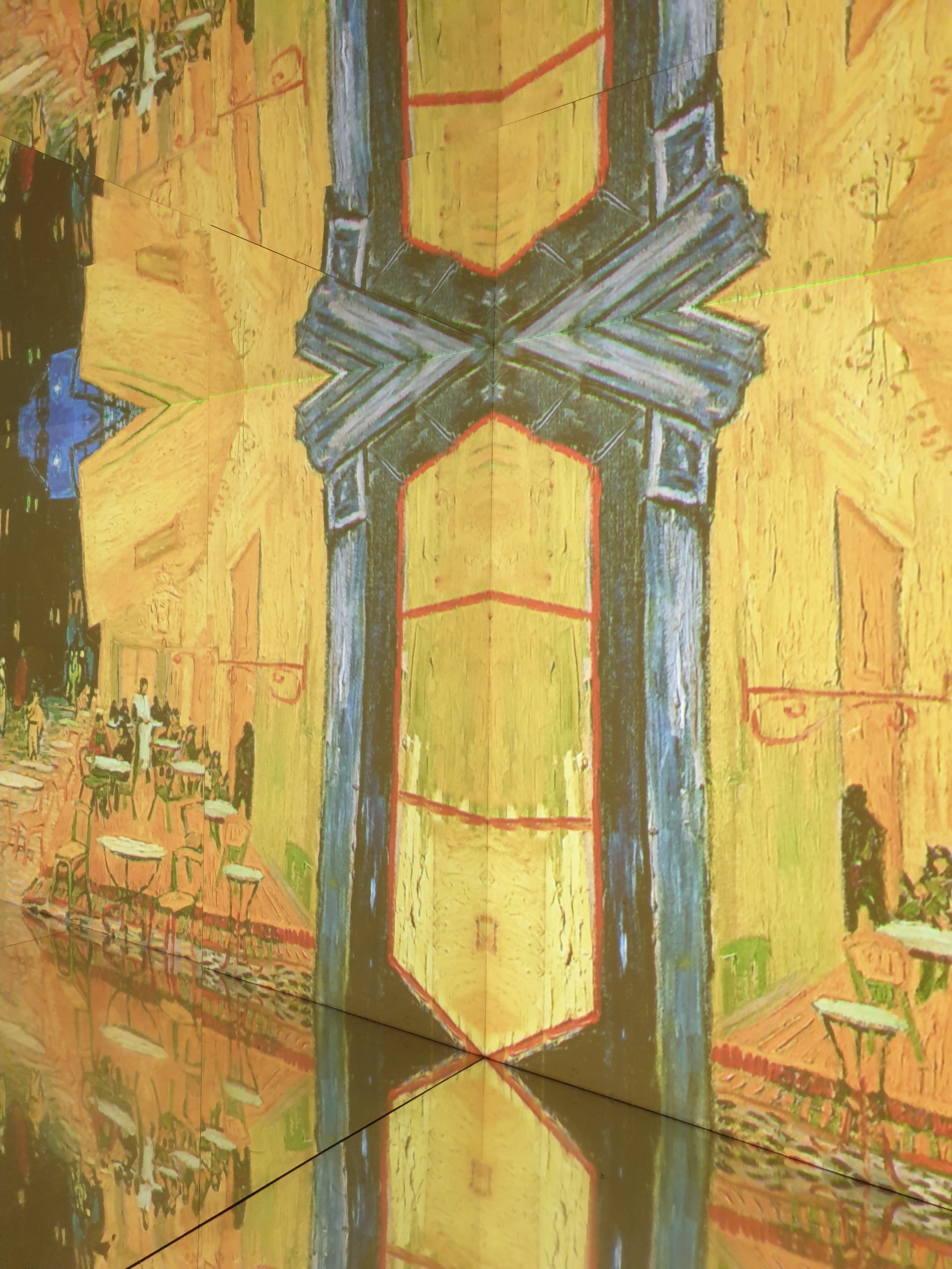 LA SALA DEGLI SPECCHI - FIRENZE