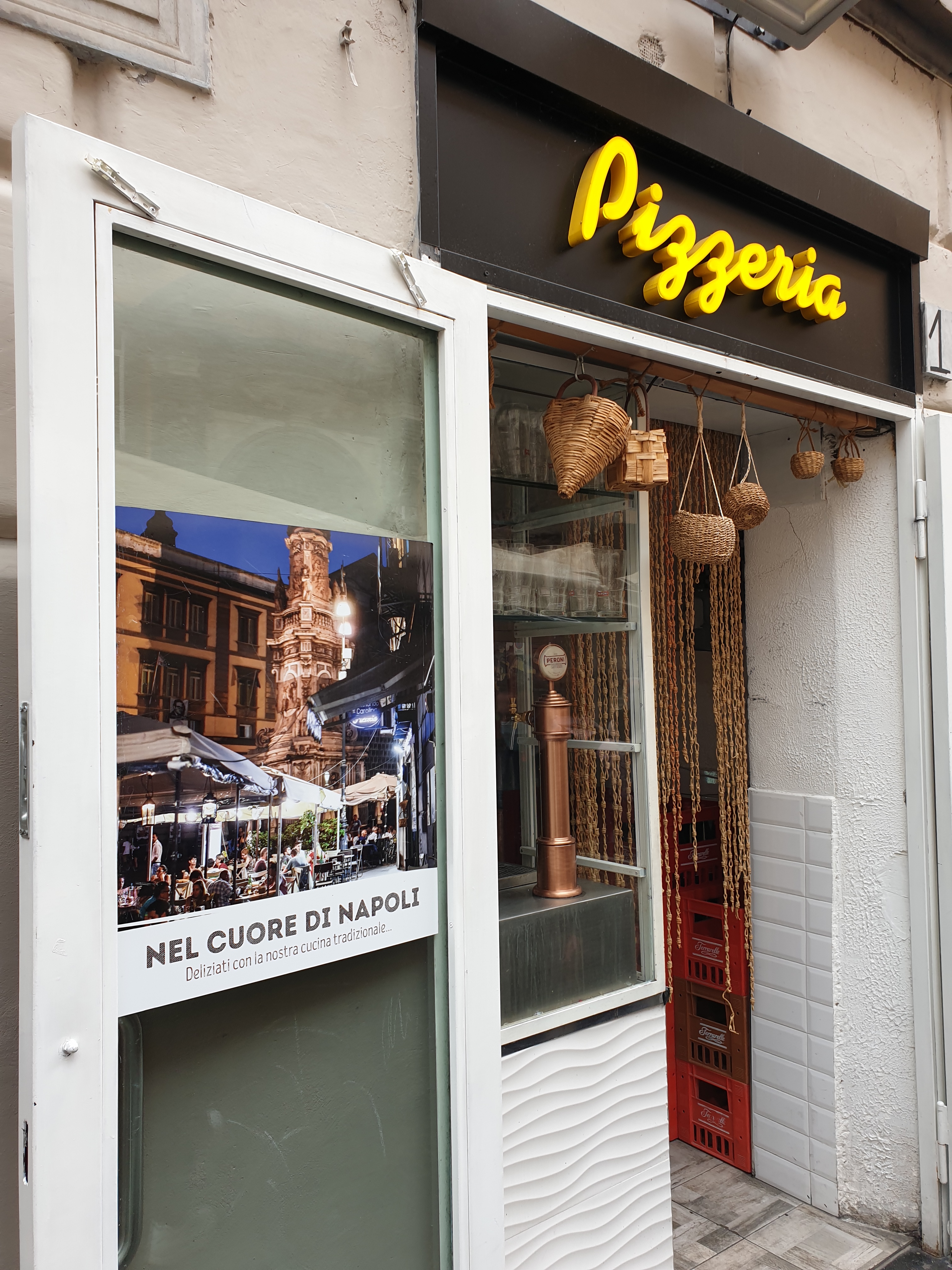 Pizzeria 'O Munaciello Napoli