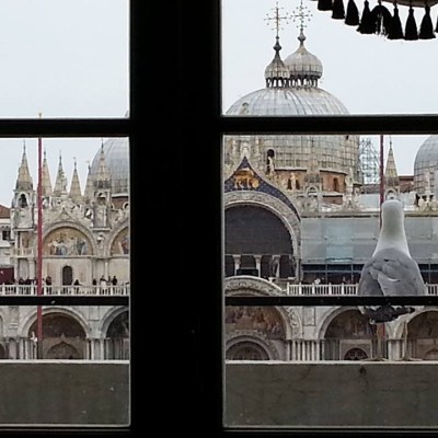 LA BASILICA DI SAN MARCO VISTA DAL MUSEO CORRER